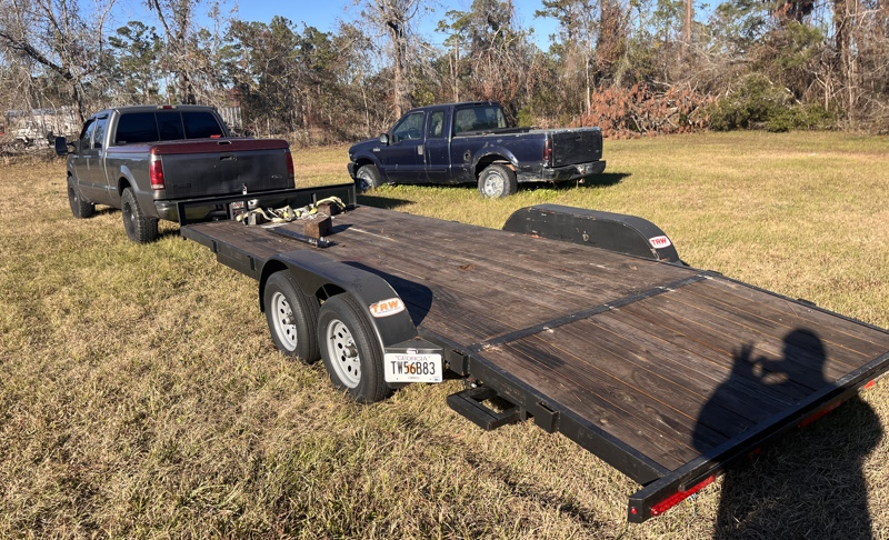 7x18 Flatbed Car Trailer